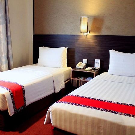 Swiss-Belinn Pangkalan Bun Pangkalanbuun Exterior foto