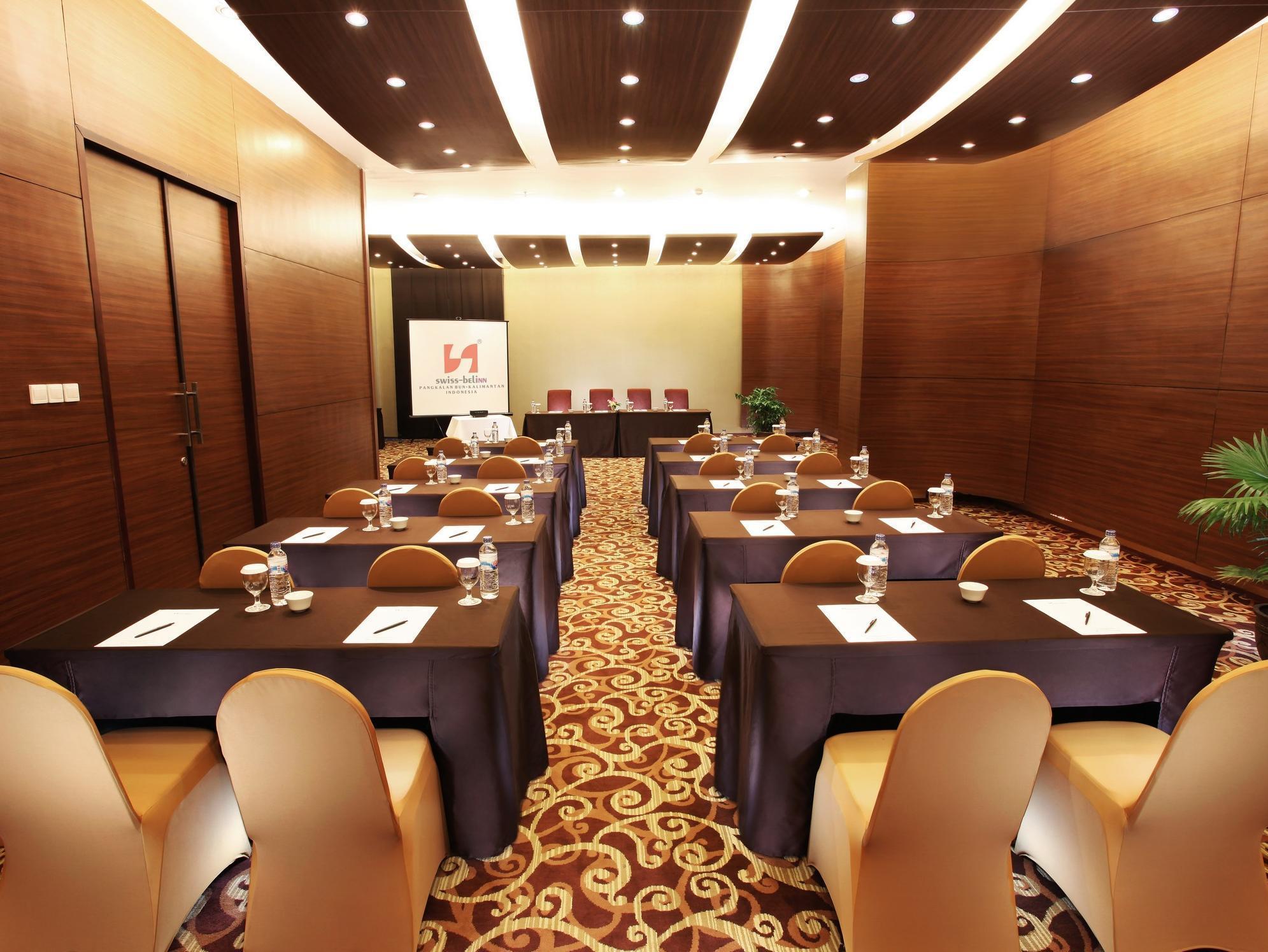 Swiss-Belinn Pangkalan Bun Pangkalanbuun Exterior foto