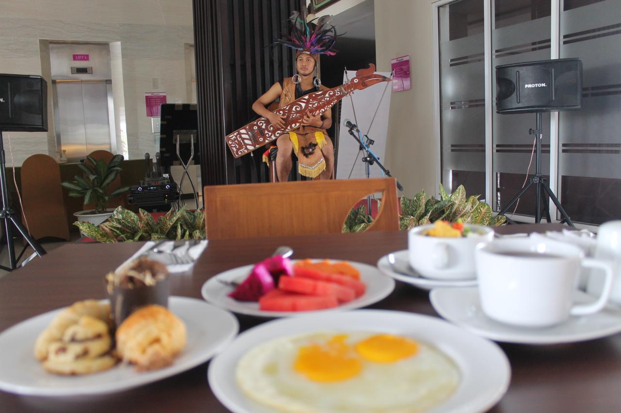 Swiss-Belinn Pangkalan Bun Pangkalanbuun Exterior foto