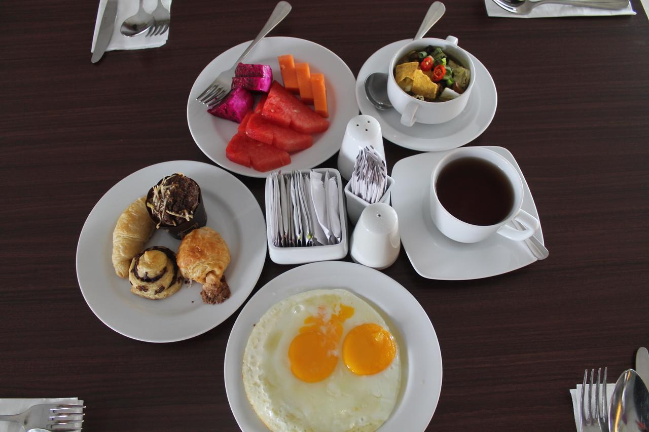 Swiss-Belinn Pangkalan Bun Pangkalanbuun Exterior foto