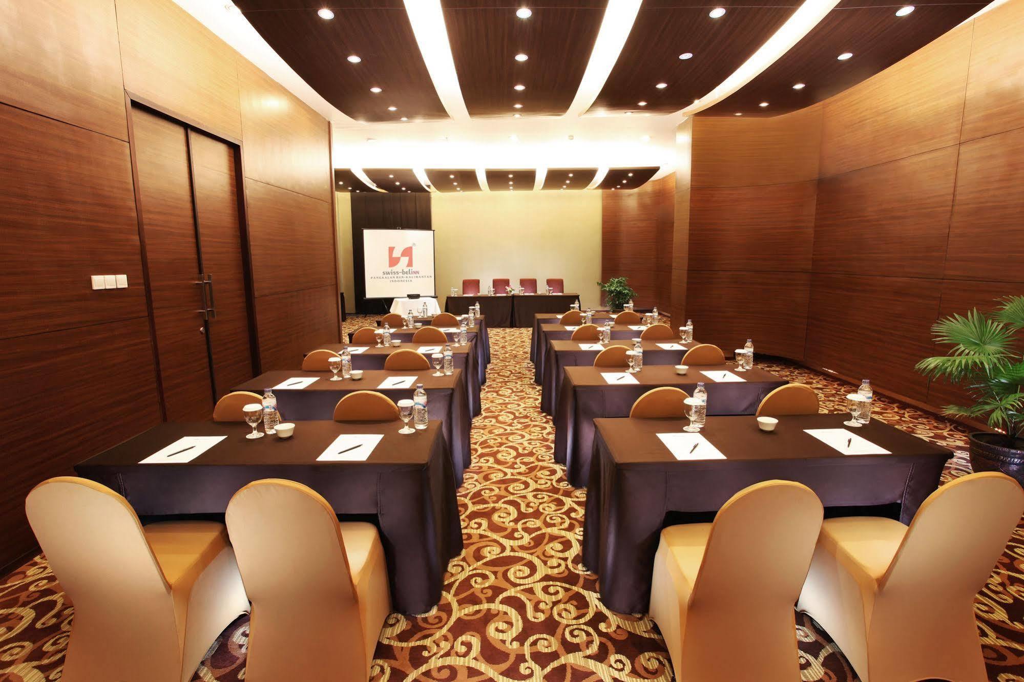 Swiss-Belinn Pangkalan Bun Pangkalanbuun Exterior foto